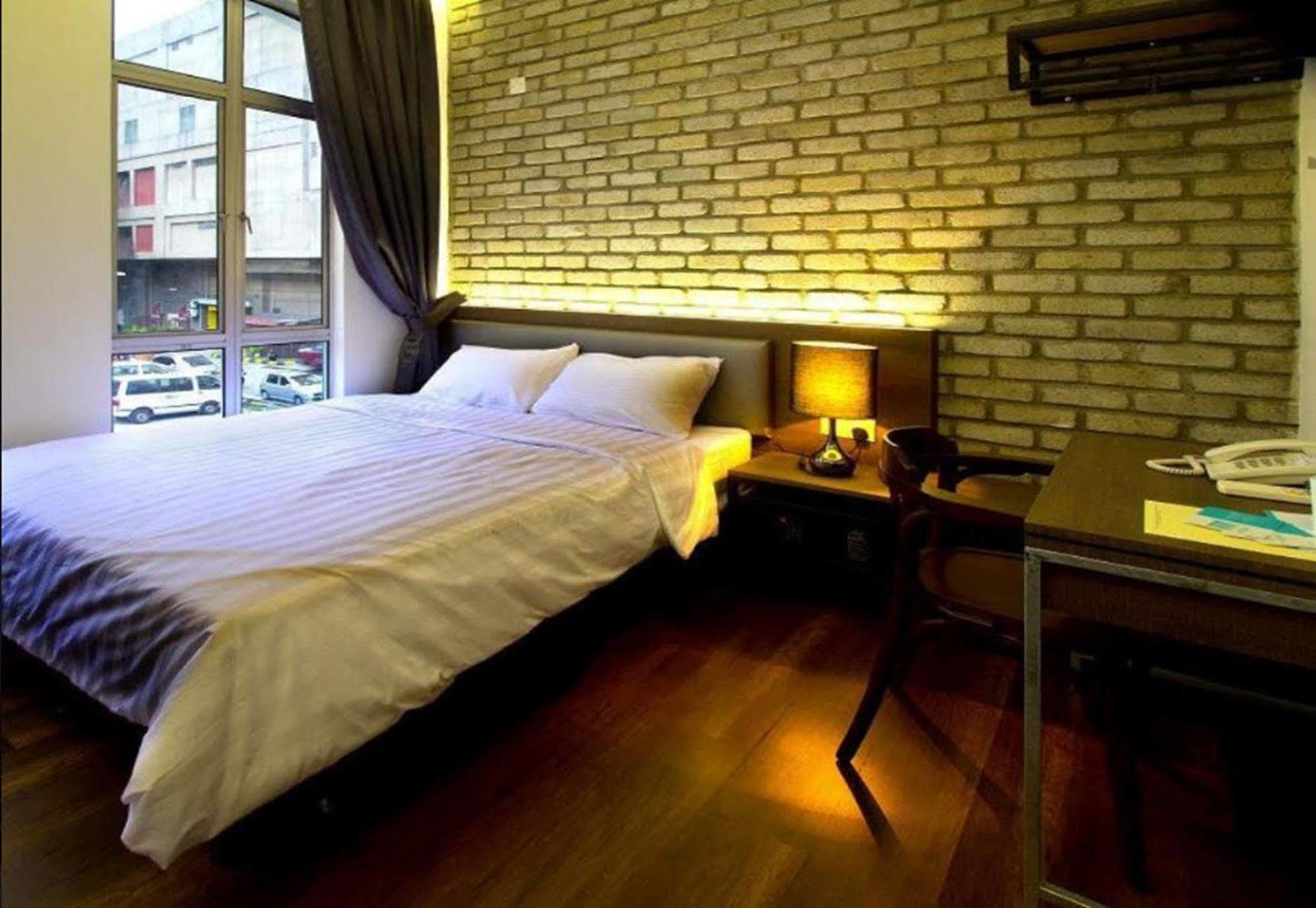 Oyo 127 The Reeds Hotel Куала-Лумпур Екстер'єр фото