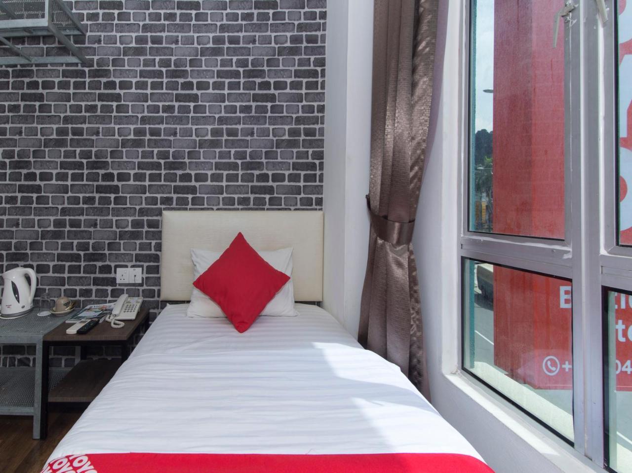 Oyo 127 The Reeds Hotel Куала-Лумпур Екстер'єр фото