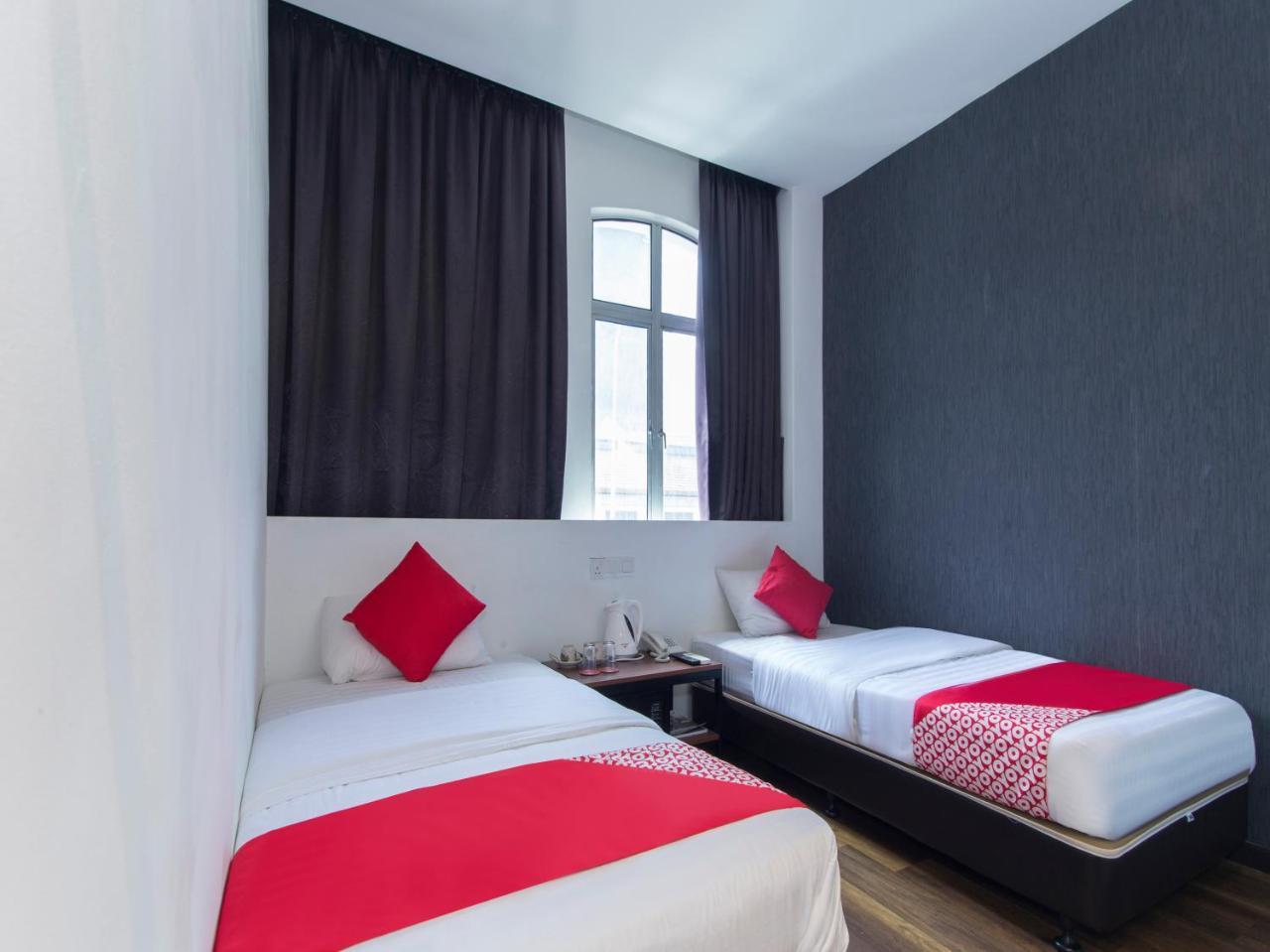 Oyo 127 The Reeds Hotel Куала-Лумпур Екстер'єр фото