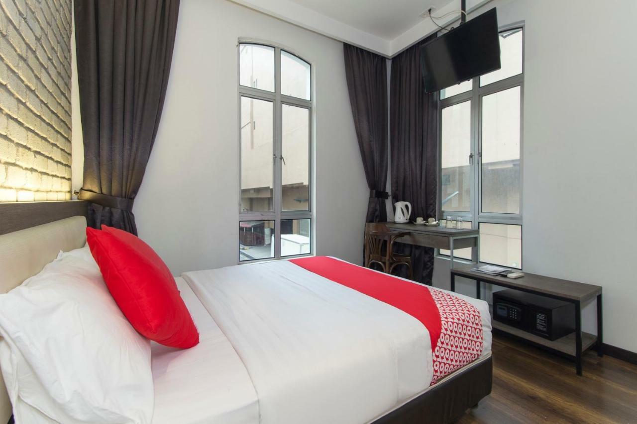 Oyo 127 The Reeds Hotel Куала-Лумпур Екстер'єр фото