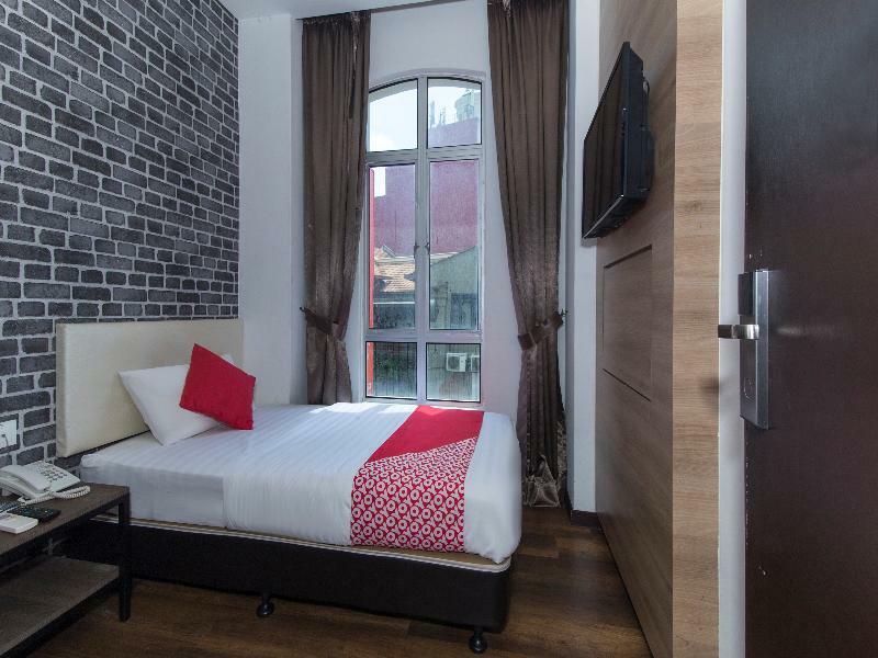 Oyo 127 The Reeds Hotel Куала-Лумпур Екстер'єр фото
